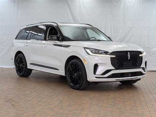 PRISTINE WHITE MET 3C 2026 Lincoln Aviator RESERVE