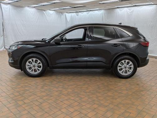 AGATE BLACK METALLIC 2023 Ford Escape ACTIVE