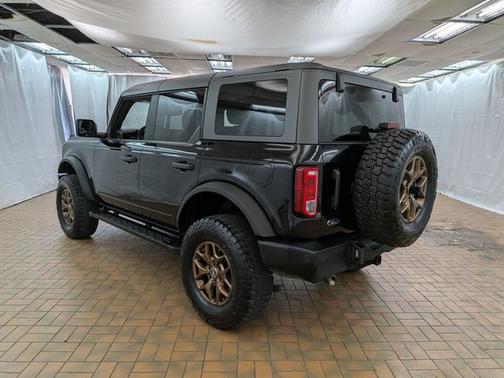 SHADOW BLACK 2023 Ford Bronco BIG BEND