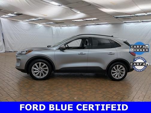 2022 Ford Escape TITANIUM