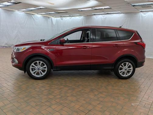 RUBY RED METALLIC TINTED CC 2019 Ford Escape SE