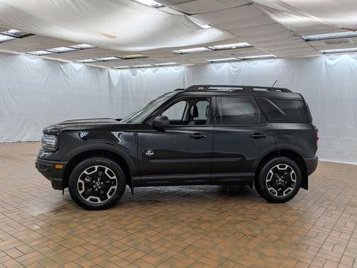 SHADOW BLACK 2024 Ford Bronco Sport OUTER BANKS