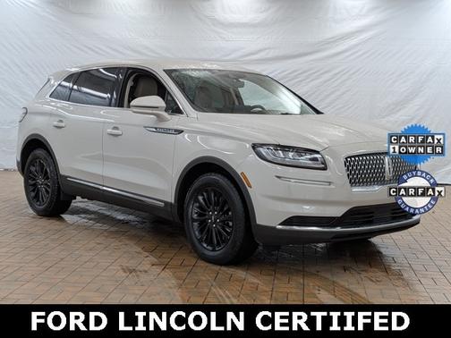 2022 Lincoln Nautilus STANDARD