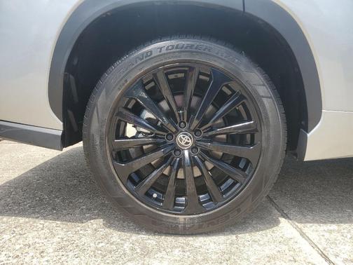 2024 Toyota Highlander XSE