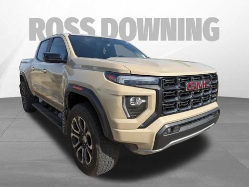 2023 GMC Canyon AT4