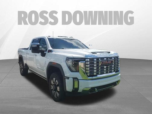 Summit White 2024 GMC Sierra 2500 Denali