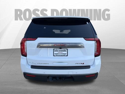 Summit White 2023 GMC Yukon AT4