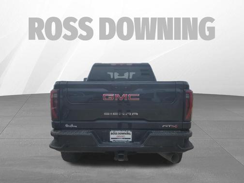 2025 GMC Sierra 2500 AT4