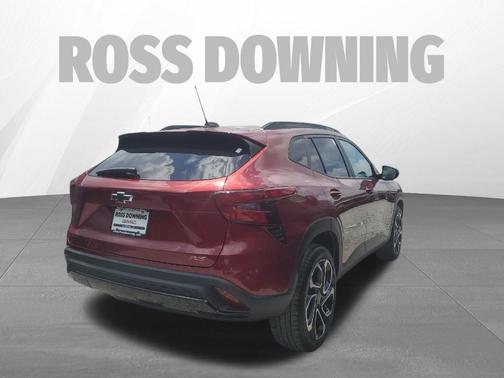 Crimson Metallic 2024 Chevrolet Trax 2RS