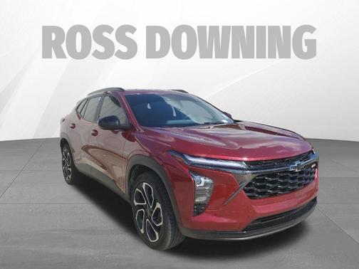 Crimson Metallic 2024 Chevrolet Trax 2RS