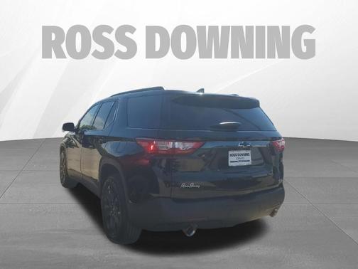 Mosaic Black Metallic 2020 Chevrolet Traverse RS