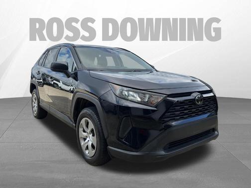 Midnight Black Metallic 2019 Toyota RAV4 LE