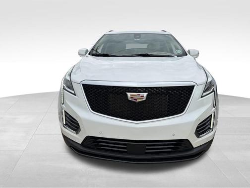 2022 Cadillac XT5 Sport