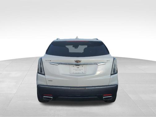 2022 Cadillac XT5 Sport