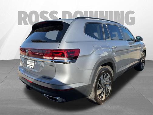 2024 Volkswagen Atlas 2.0T SE