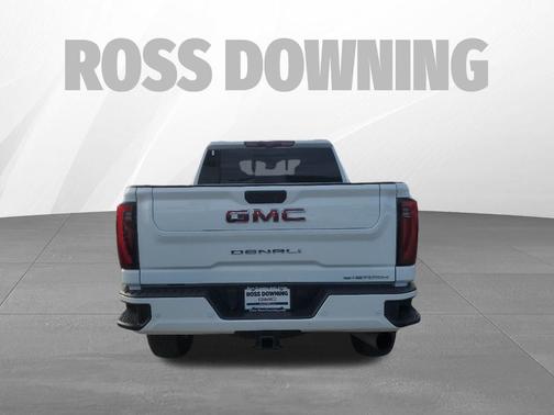 2024 GMC Sierra 2500 Denali