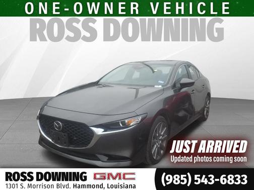 Machine Gray Metallic 2025 Mazda Mazda3 FWD w/Preferred Package