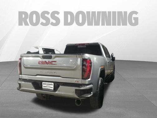 2025 GMC Sierra 2500 AT4