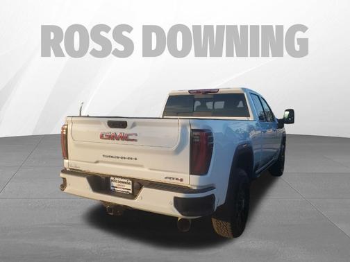 2024 GMC Sierra 2500 AT4