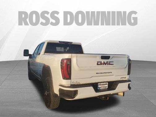 2024 GMC Sierra 2500 AT4