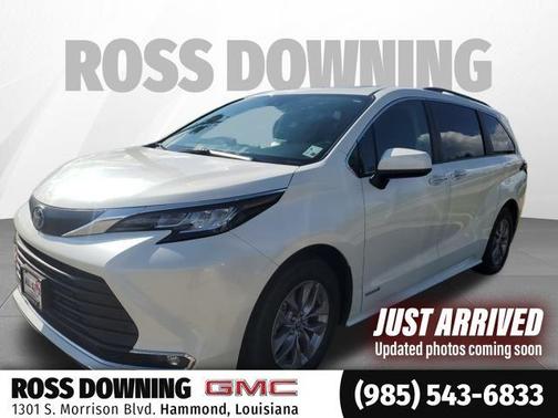 2021 Toyota Sienna XLE