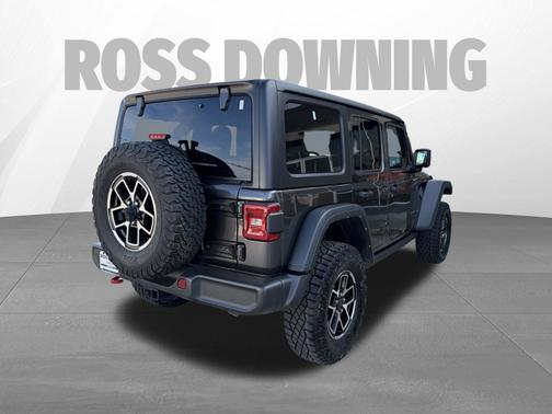 Granite Crystal Metallic Clearcoat 2024 Jeep Wrangler Rubicon