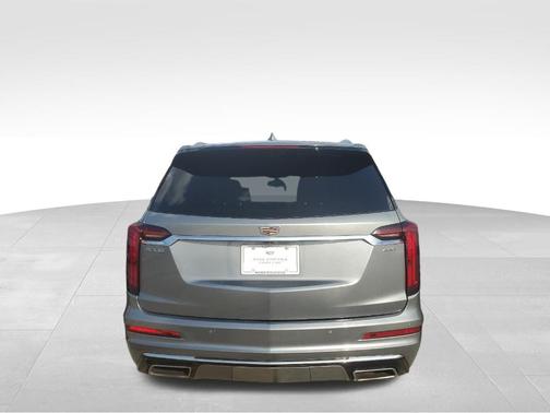 2024 Cadillac XT6 Premium Luxury FWD