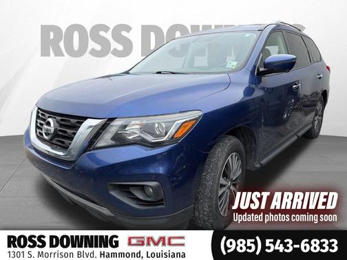 2020 Nissan Pathfinder SL