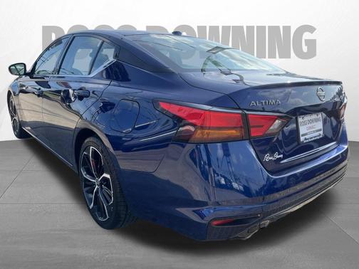 Deep Blue Pearl 2024 Nissan Altima 2.5 SR