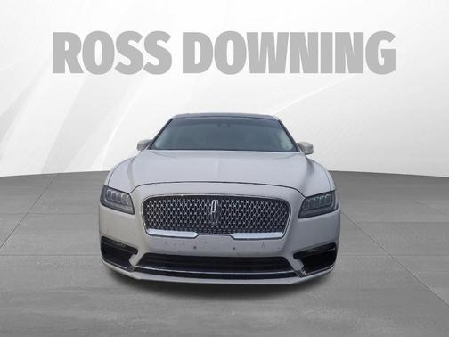 2017 Lincoln Continental Black Label
