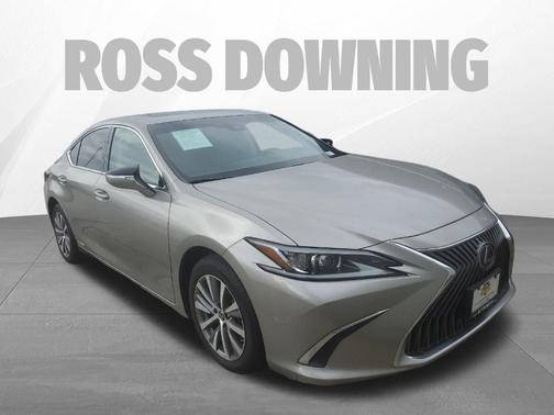 2021 Lexus ES 300h Base