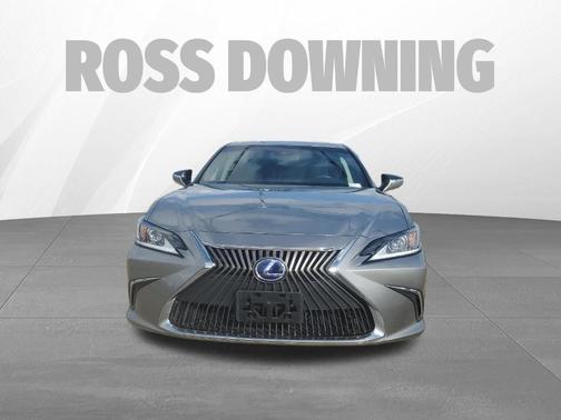 2021 Lexus ES 300h Base