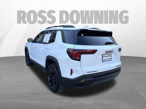 Summit White 2026 GMC Terrain Elevation