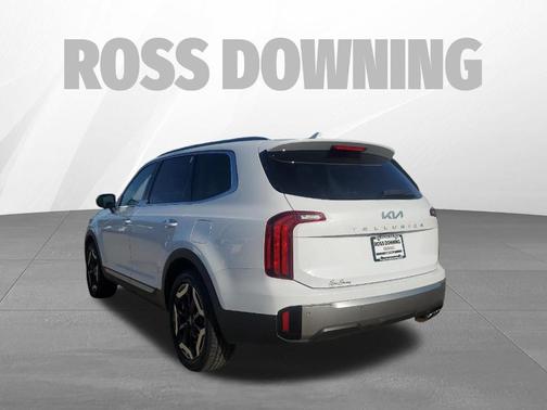 Glacial White Pearl 2025 Kia Telluride S