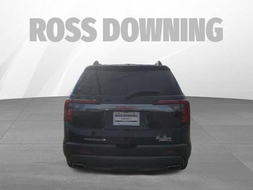 2021 GMC Acadia AT4