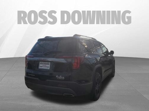 2021 GMC Acadia AT4