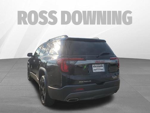2021 GMC Acadia AT4