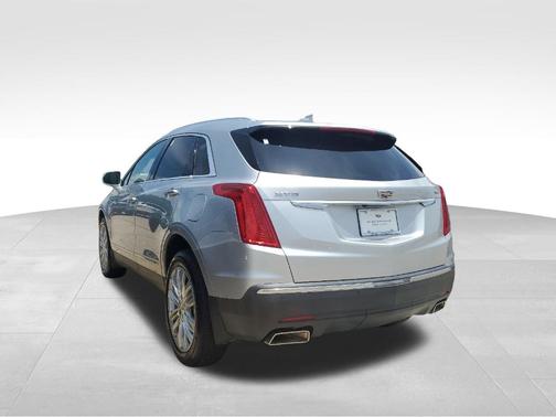 2017 Cadillac XT5 Premium Luxury