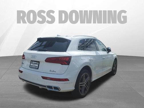 Ibis White 2018 Audi SQ5 3.0T Premium Plus