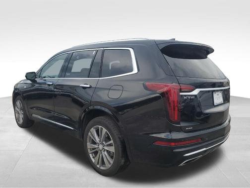 2024 Cadillac XT6 Premium Luxury AWD