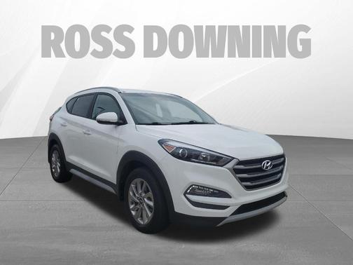 Dazzling White 2017 Hyundai TUCSON Eco