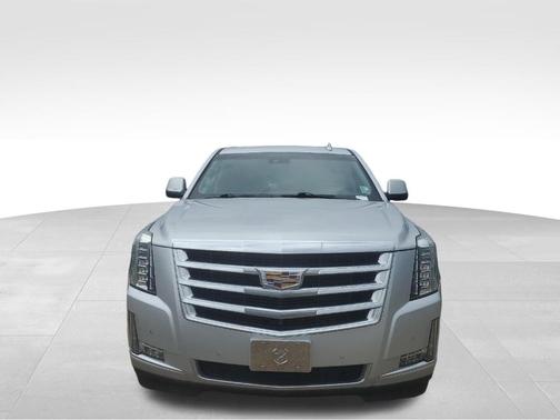 Radiant Silver Metallic 2019 Cadillac Escalade Luxury