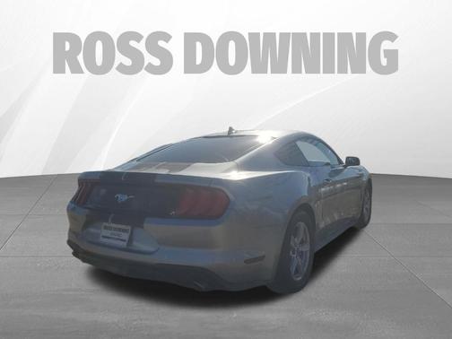 2020 Ford Mustang EcoBoost