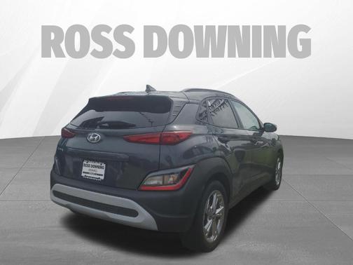 Gray 2023 Hyundai KONA SEL