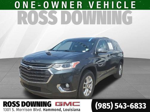 Graphite Metallic 2018 Chevrolet Traverse LT Cloth