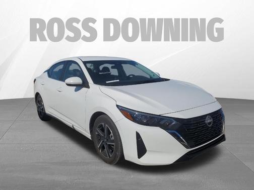 Cloud White 2024 Nissan Sentra SV