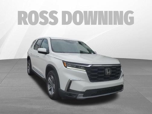 White 2024 Honda Pilot EX-L 7-Passenger