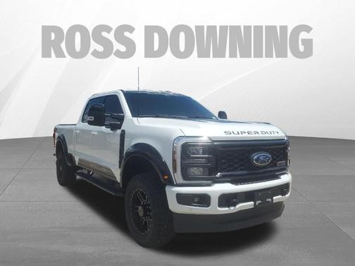 White Metallic 2024 Ford F-250 Lariat