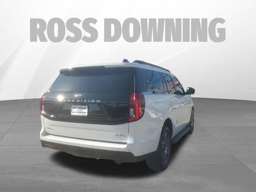 Oxford White 2025 Ford Expedition Active