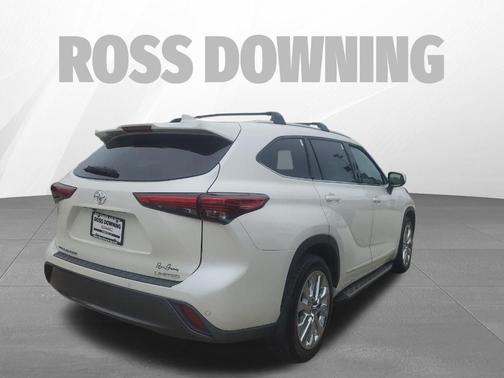 Blizzard Pearl 2021 Toyota Highlander Limited